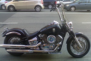 yamaha-xvs-1100-drag-star