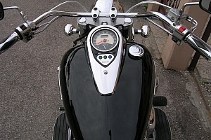 kawasaki-vn-900-classic