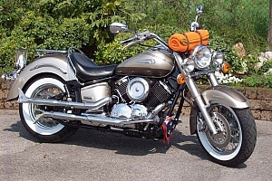 yamaha-xvs-1100-drag-star-classic