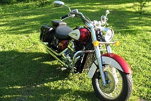 honda-vt-750-black-widow