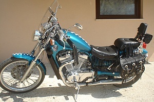 suzuki-intruder-800