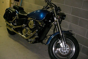 suzuki-marauder-800