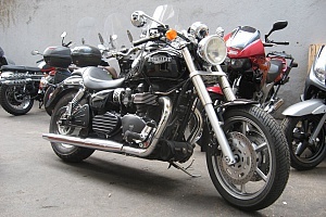 triumph-speedmaster