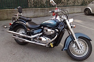 suzuki-intruder-volusia-800