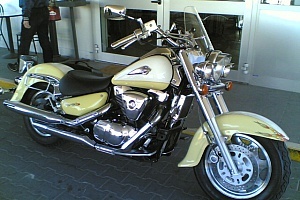 suzuki-intruder-1500