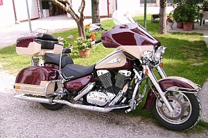 suzuki-intruder-1500