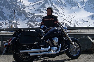 kawasaki-vn-900-classic
