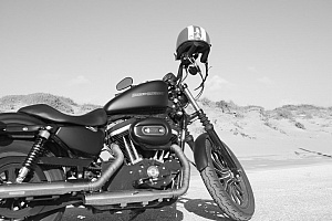 harley-davidson-sportster-xl1200n-nightster