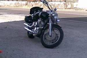yamaha-xvs-1100-drag-star