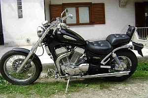 suzuki-intruder-1400