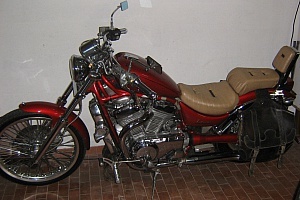suzuki-intruder-800