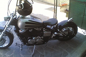 honda-vt-750-black-widow