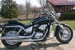 suzuki-marauder-800