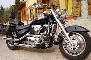 suzuki-intruder-1500