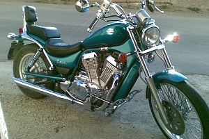 suzuki-intruder-800