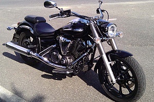 yamaha-xvs-950-midnight-star