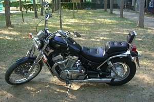 suzuki-intruder-800