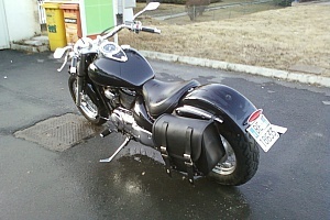 suzuki-intruder-800