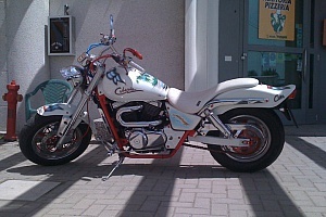 suzuki-marauder-800