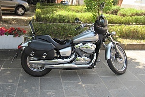 honda-vt-750-black-widow