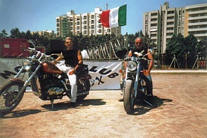 suzuki-marauder-800