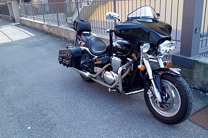 suzuki-intruder-800