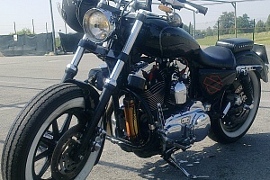 harley-davidson-sportster-xl883c-custom