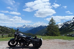 honda-vt-750-black-widow