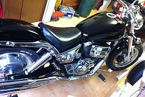 suzuki-marauder-800